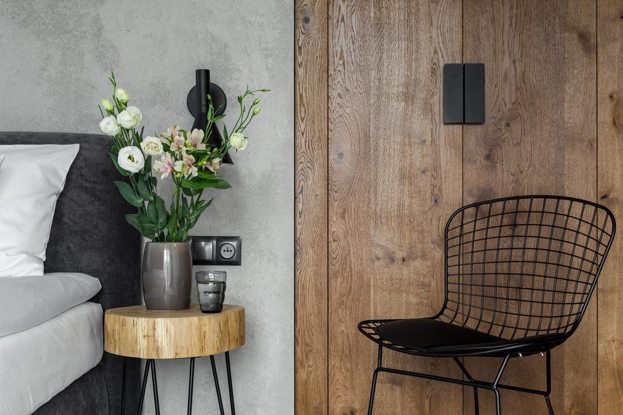 Biala Owca Bed & Breakfast Zakopane Luaran gambar A wall light